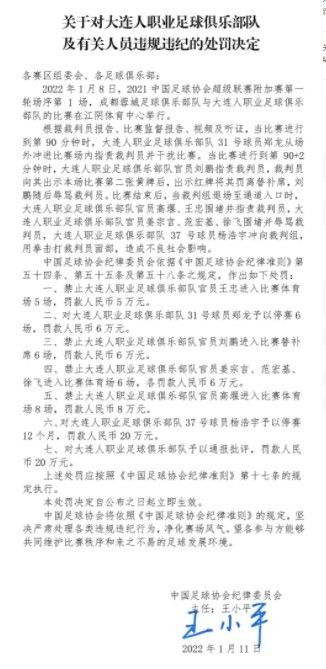 甄子丹独闯茶果岭的一场戏，与林国斌两人从匪窝一路厮打到下水道，真打实摔疼痛感溢出屏幕，塑料袋蒙头让观众;光看着都感到窒息